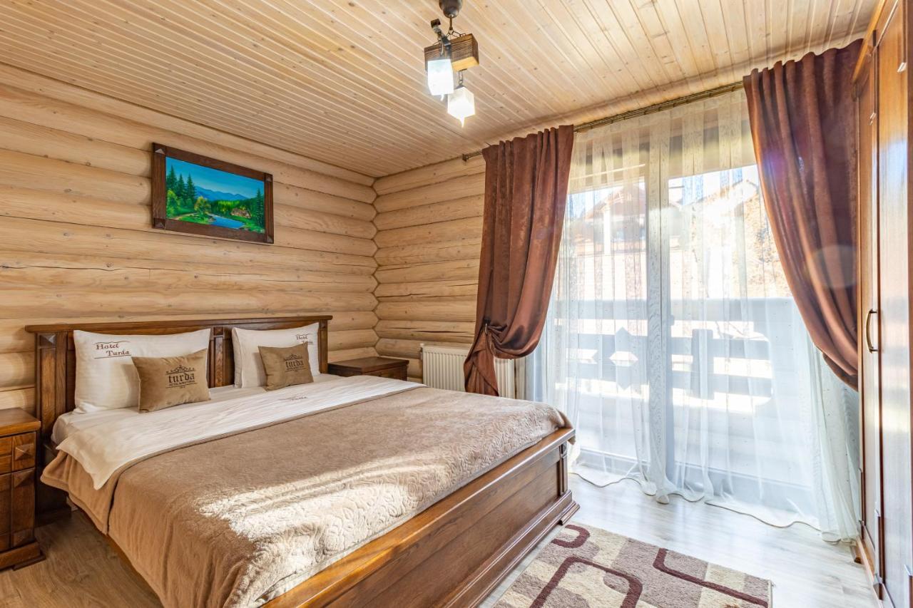 Guest House Turda Boekovel Buitenkant foto